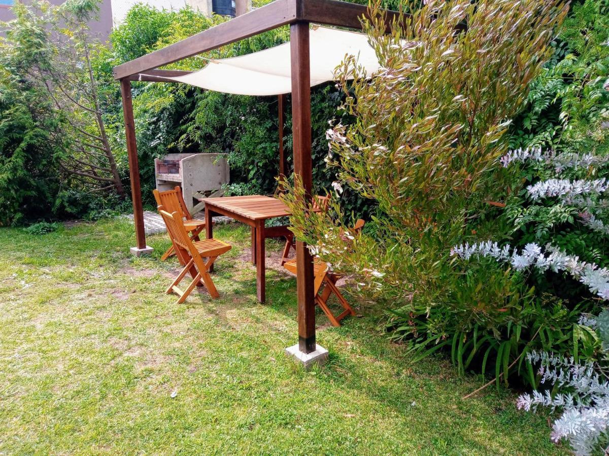 Casita Moderna Frente Al Bosque Apartamento Mar del Plata Exterior foto