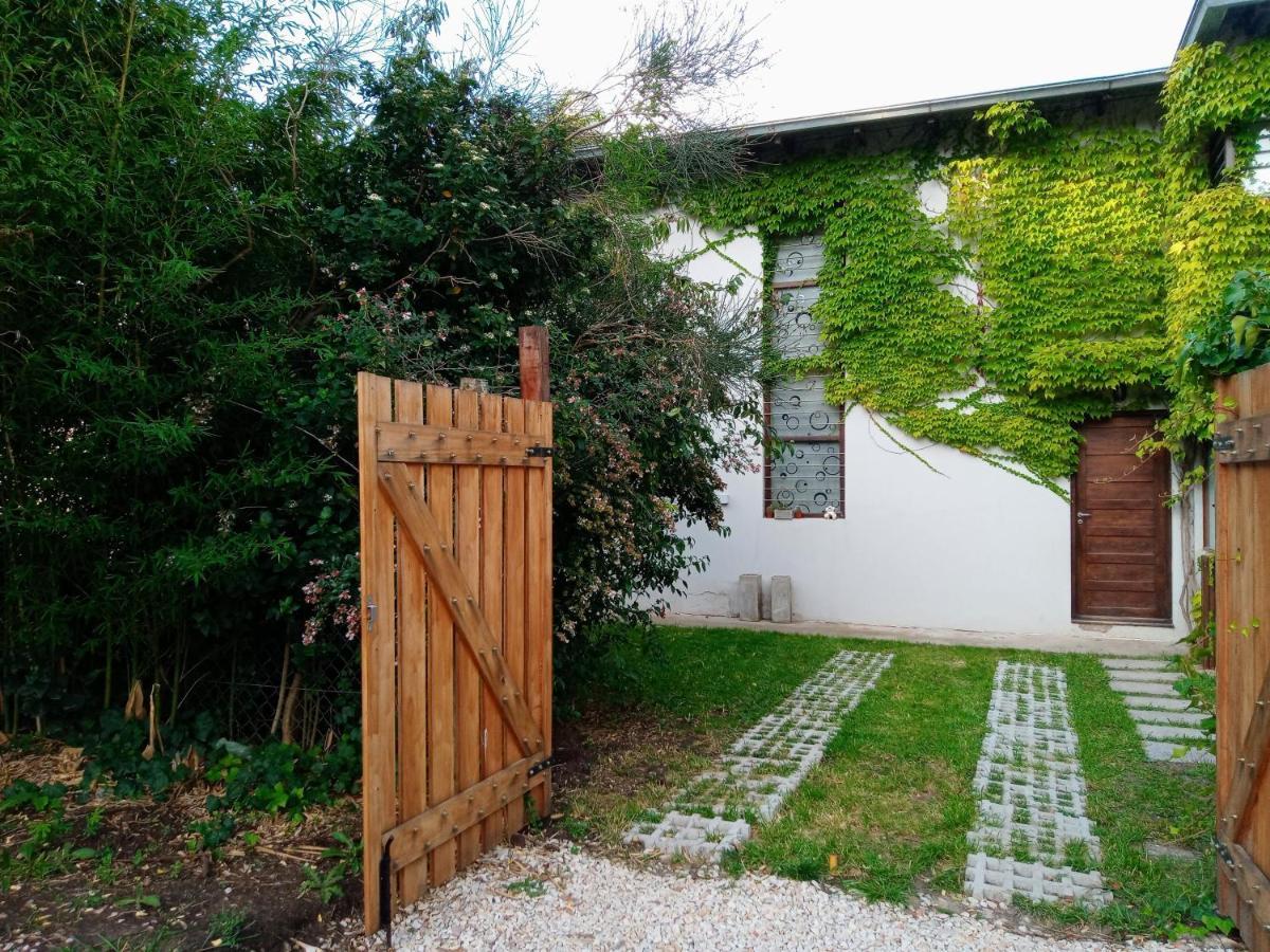 Casita Moderna Frente Al Bosque Apartamento Mar del Plata Exterior foto